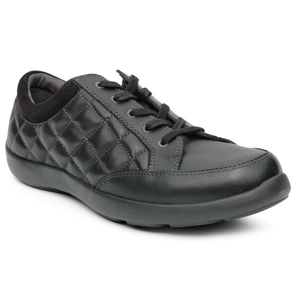 No. 75 Casual Sport in Black